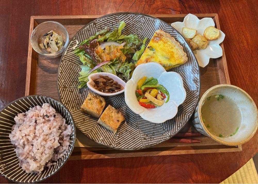 古民家カフェ晴ノ舎