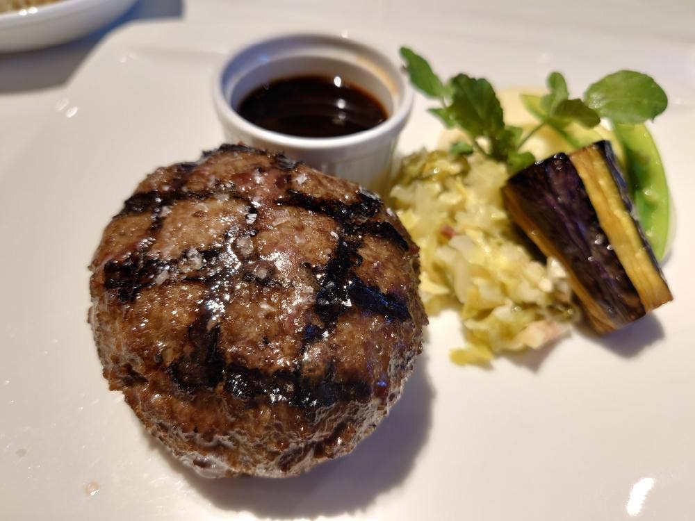 RRR Kobebeef&Wine Ootemachi