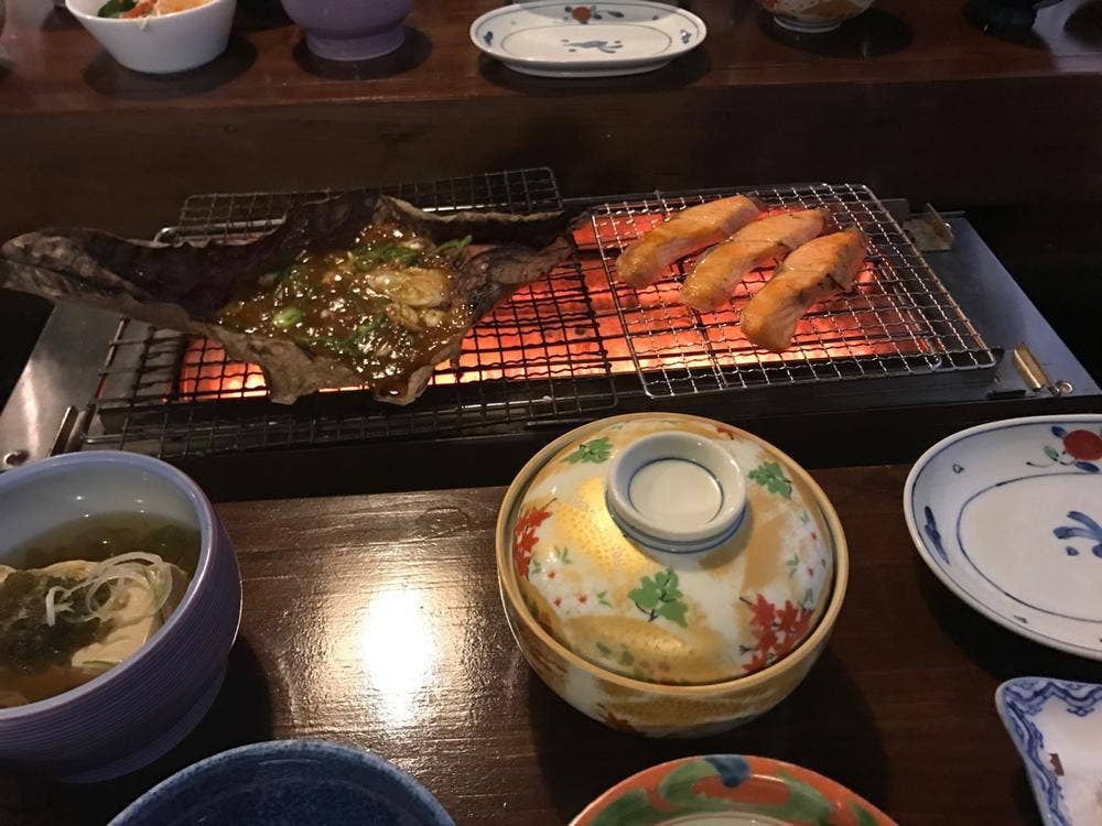 元湯 孫九郎 本館お食事処