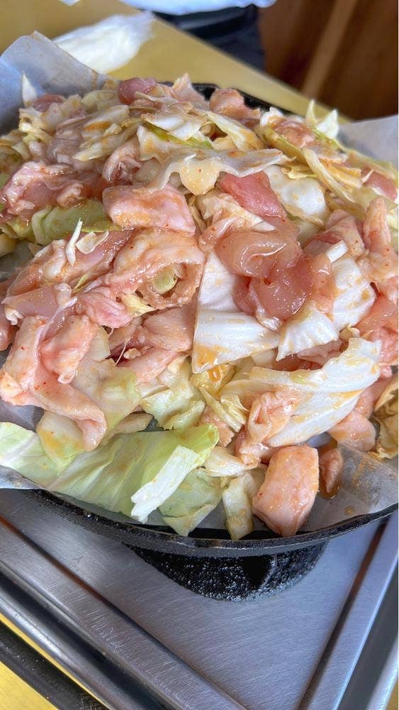 まるはち食堂