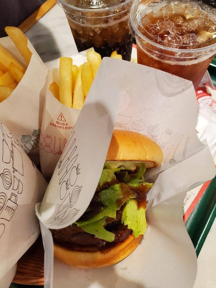 モスバーガー アトレ品川店