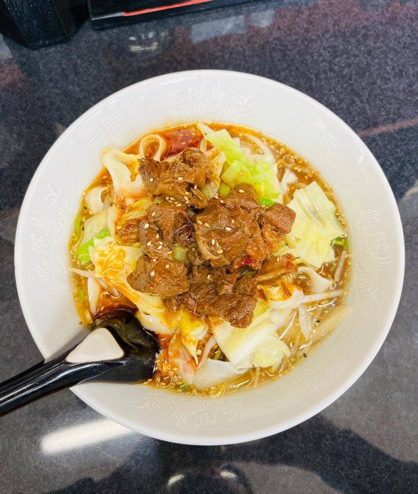 上海楼 刀削麺館