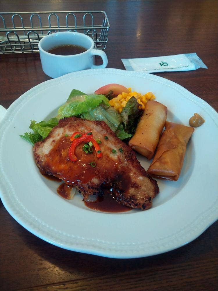 ロイヤルホスト 戸畑店