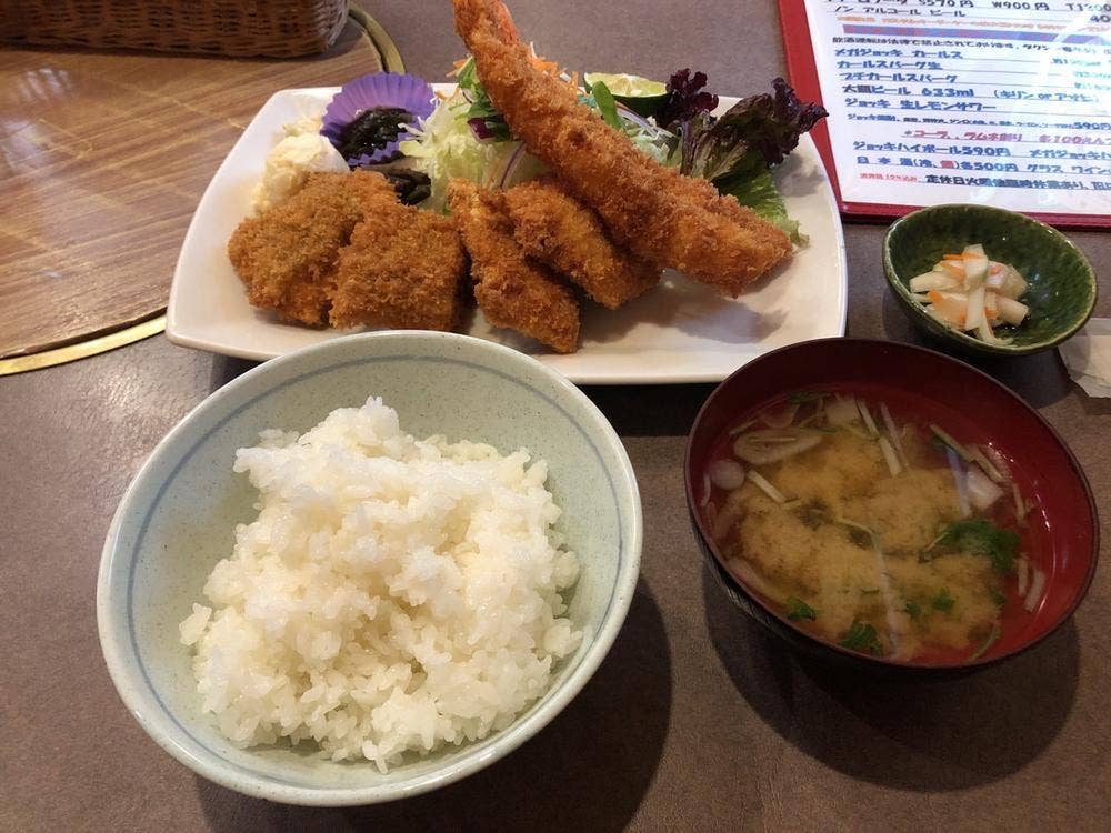 まんたて