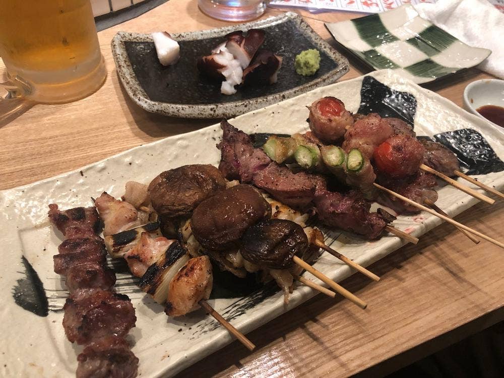 炭火串焼き どまん中