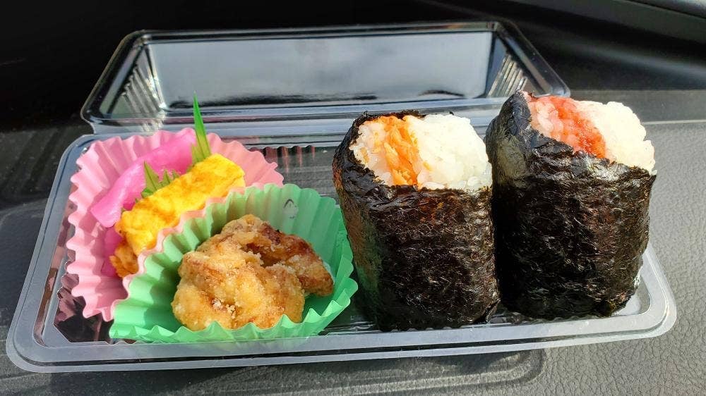 東小 おむすび さんかく