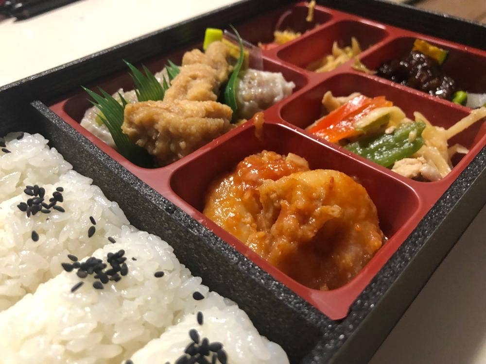 崎陽軒 鶴見駅西口店