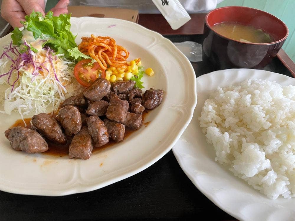 学校食堂