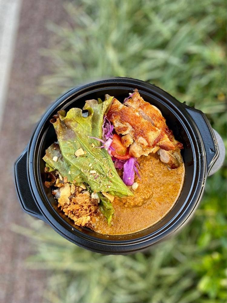 HEY! RICCIO キッチンカー