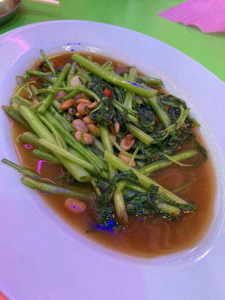 酒とアジア屋台料理 アローイ兄弟