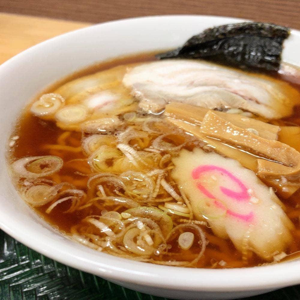 味街道 エスモール店