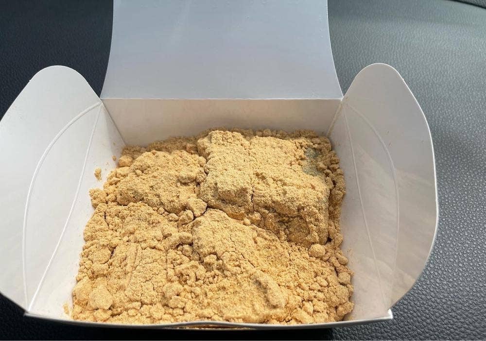 とろり天使のわらびもち 下関店