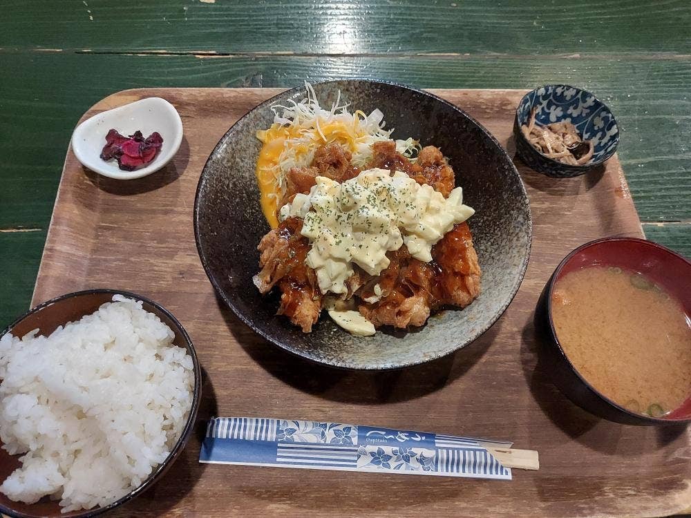 うちなー食堂コザ飯