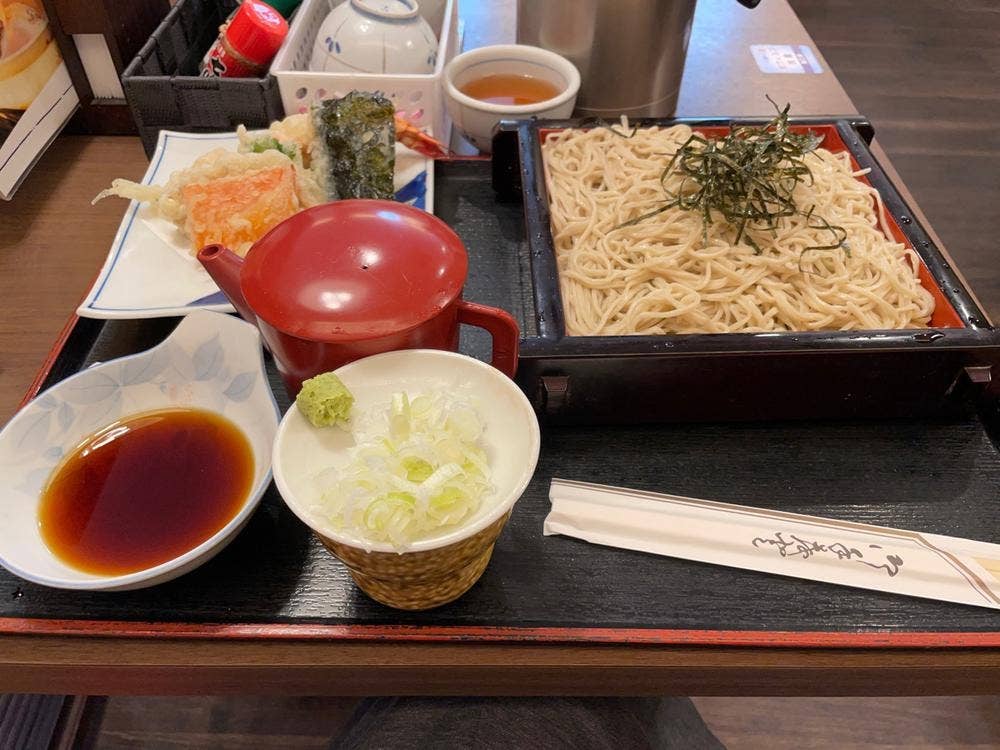 戸田屋