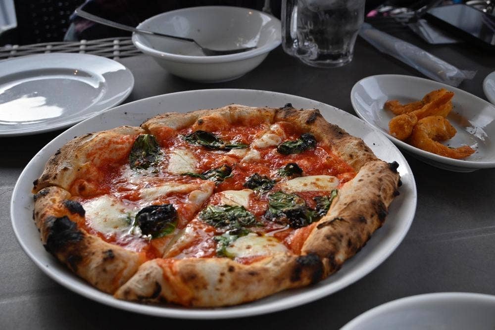 PIZZERIA BAR ConeLi 横須賀中央店
