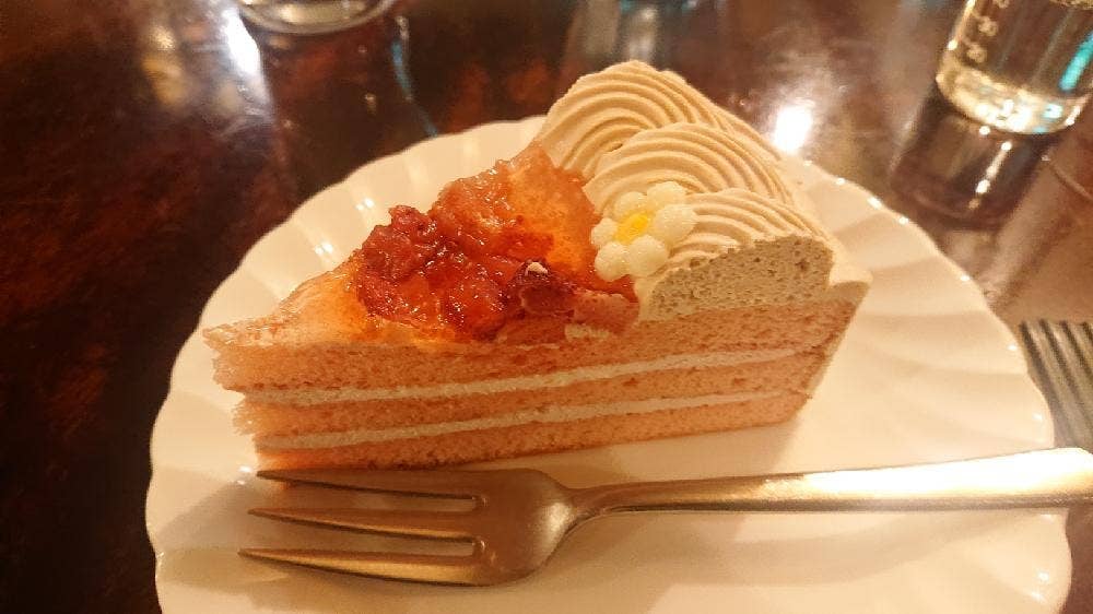 レピドールカフェ&ワイン店
