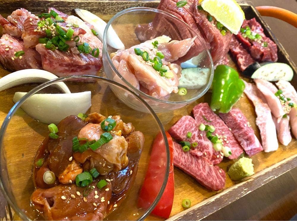 焼肉 ホルモン 一直線