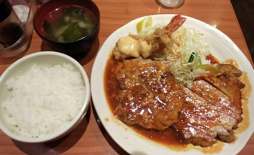 洋食屋 マック