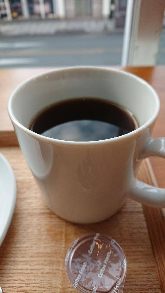 MEI COFFEE & GALLERY