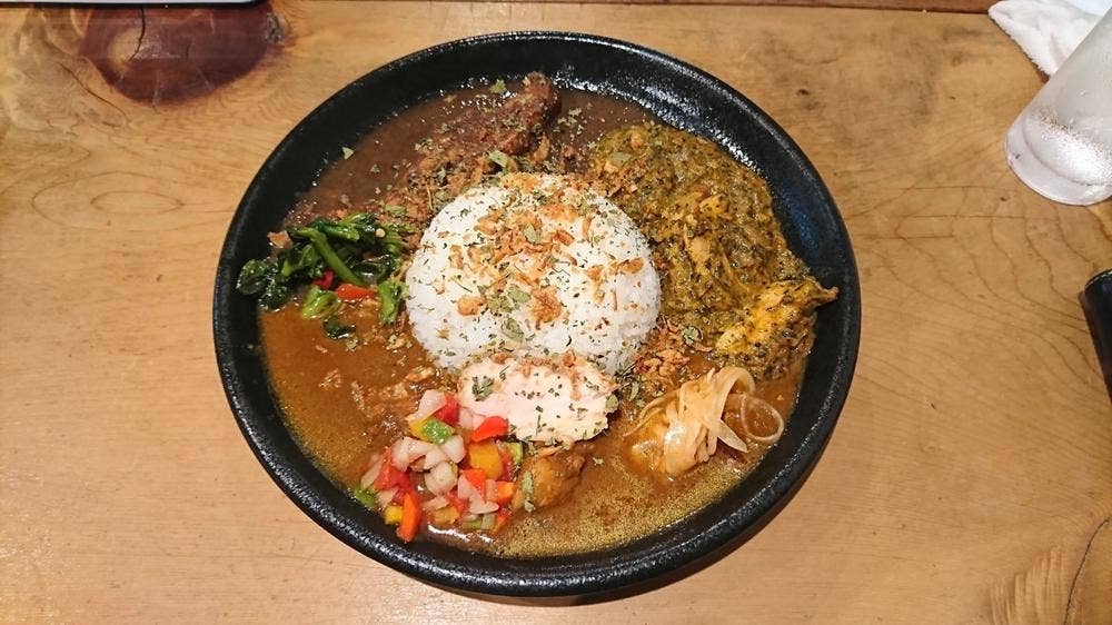 ツバキ 神田鍛冶町