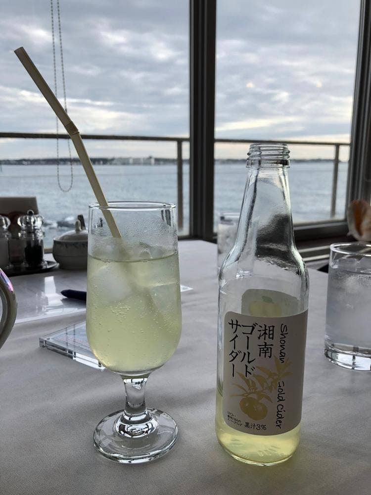 ベイサイドレストラン&カフェ モア