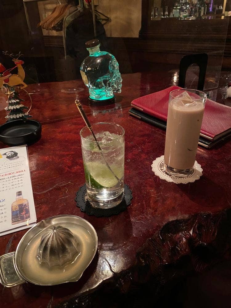 ショットバー バッカス