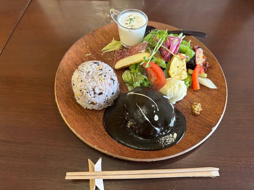 京都れとろ洋食 LOCAVO