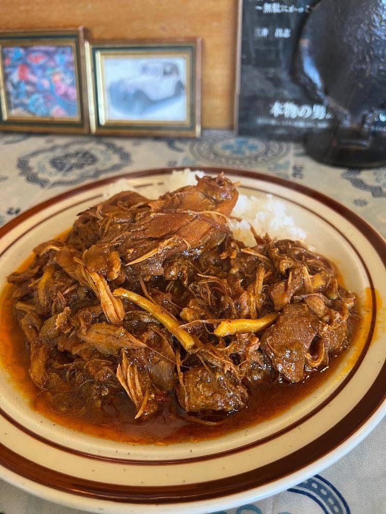 カラバト・カリー