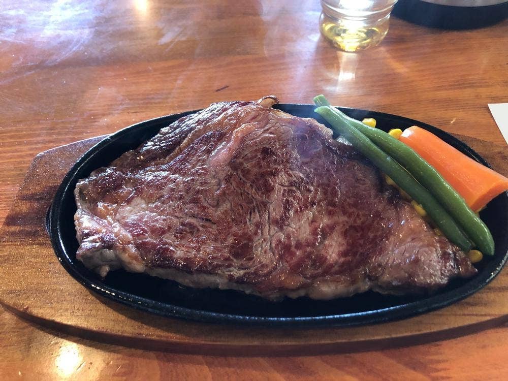 ステーキすず