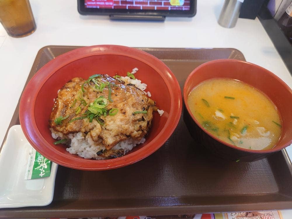 すき家 岡山新保店