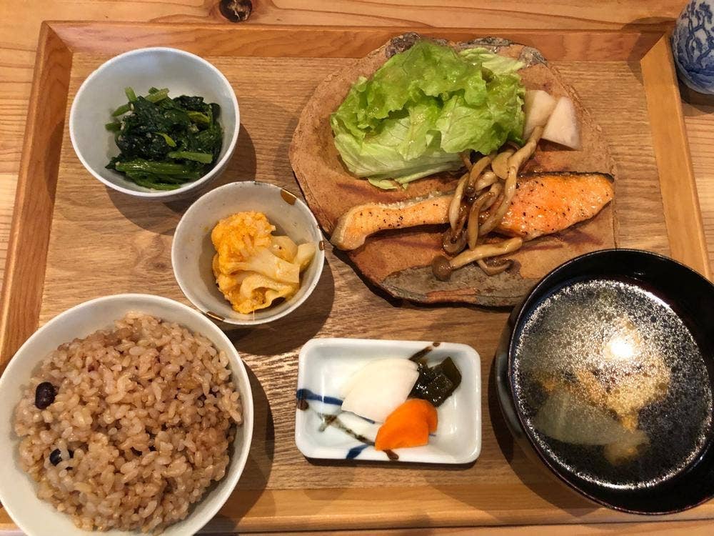椿食堂