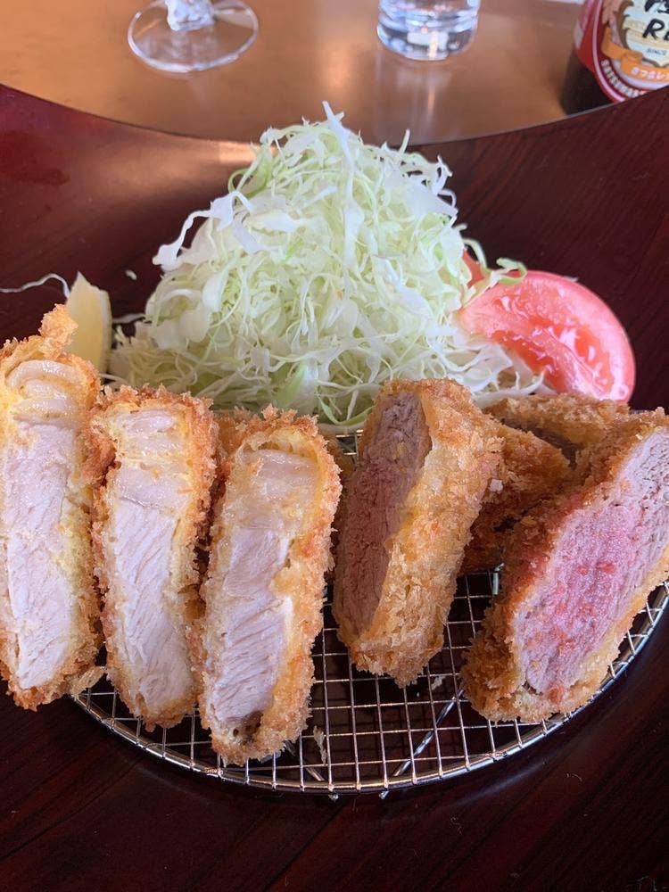 湯けむりダイニング トントン亭