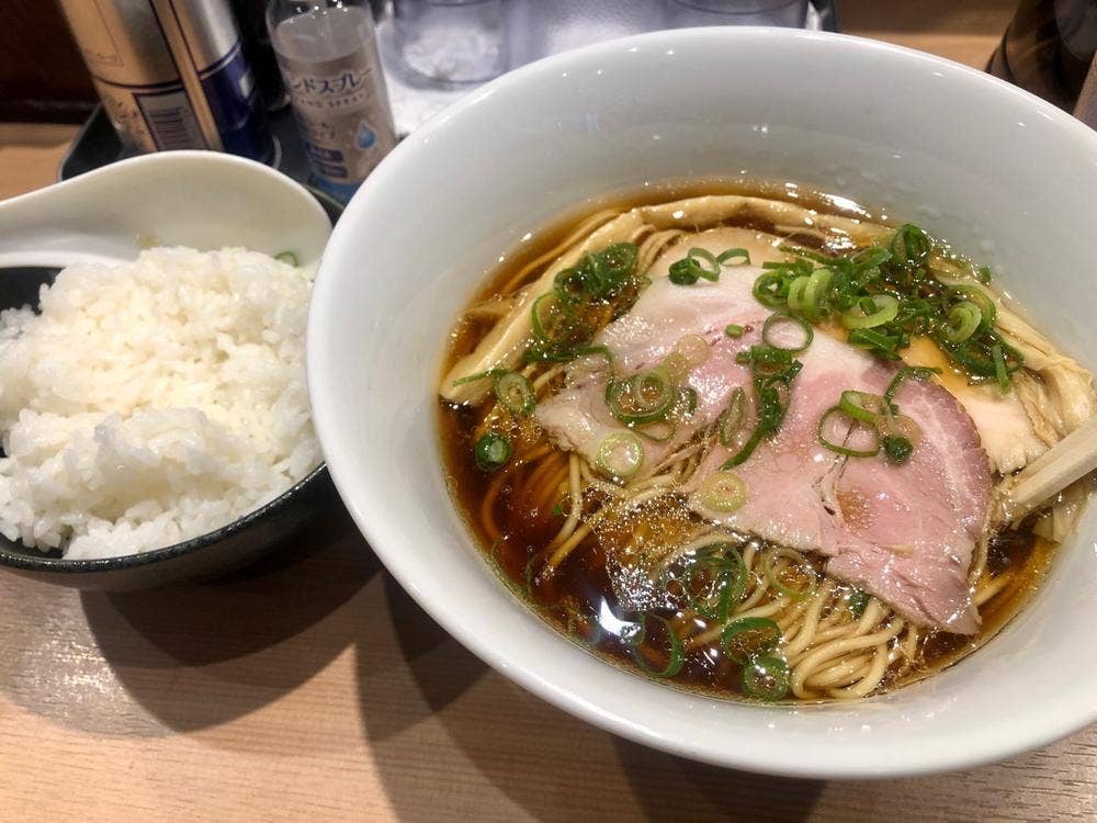 らぁ麺まる鈴 本厚木店