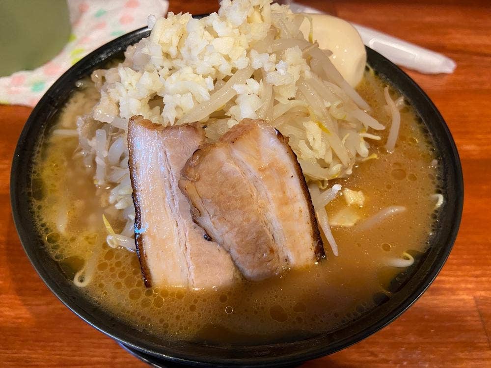 らーめん 豚郎 東花園店