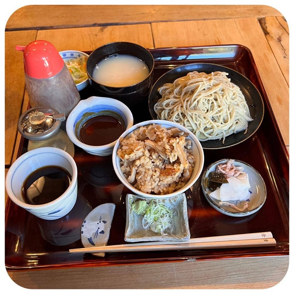 里山茶屋むろや