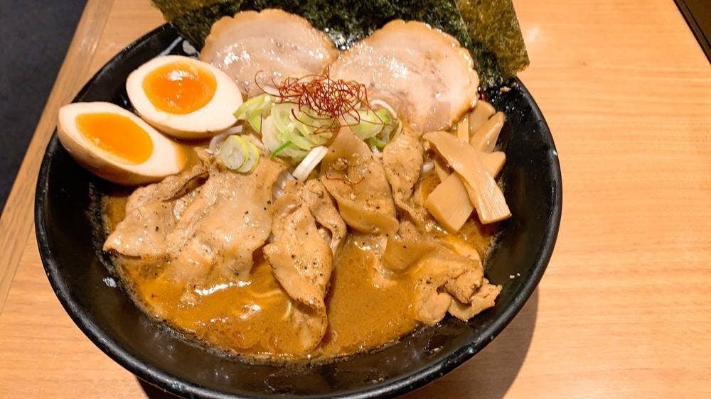 金澤濃厚豚骨ラーメン 神仙