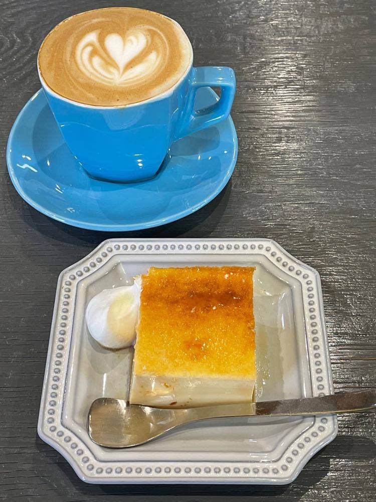 EST CAFE NISHINAGAE