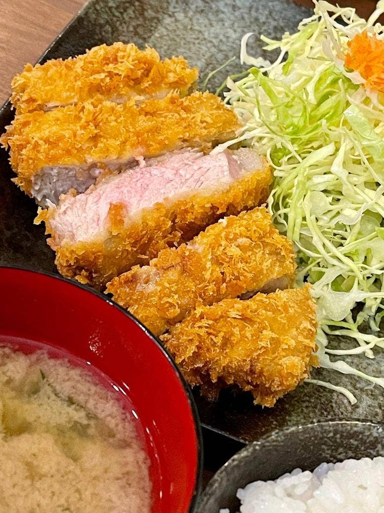 cafe kitchen guu