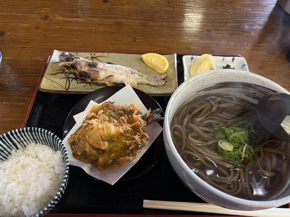 川魚料理うまや