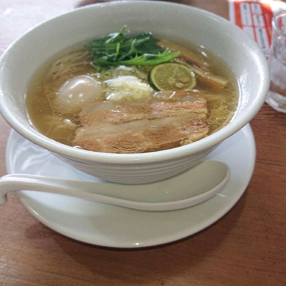 らーめん工房 りょう花 束本店