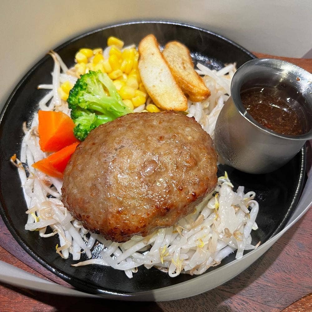 カフェレストラン うふふ 和白店