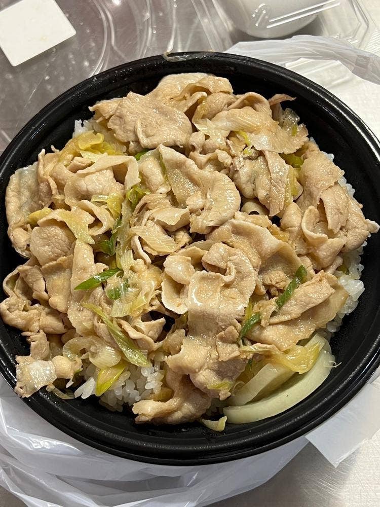 伝説のすた丼屋 駒込店 持ち帰り専門