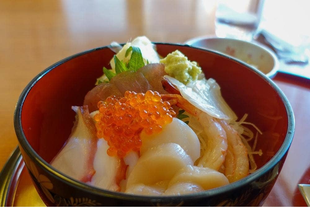 どんぶり屋 DONDON