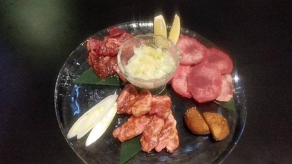 焼肉 遊輪