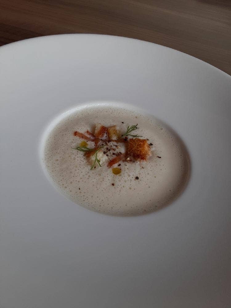 ビストロ アロンジー