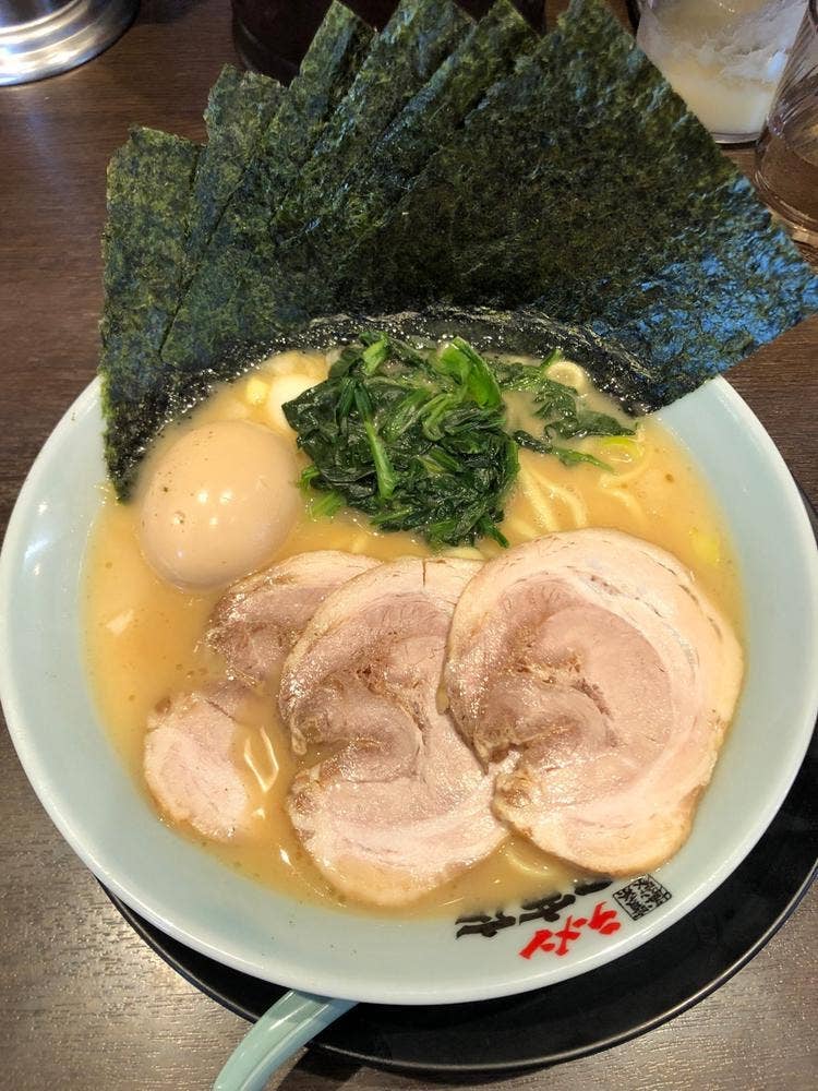 横浜家系ラーメン 町田商店 入間店