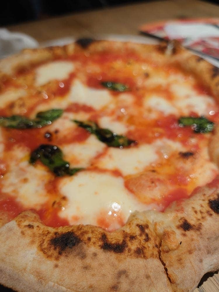 ピッツェリア イル タンブレロ