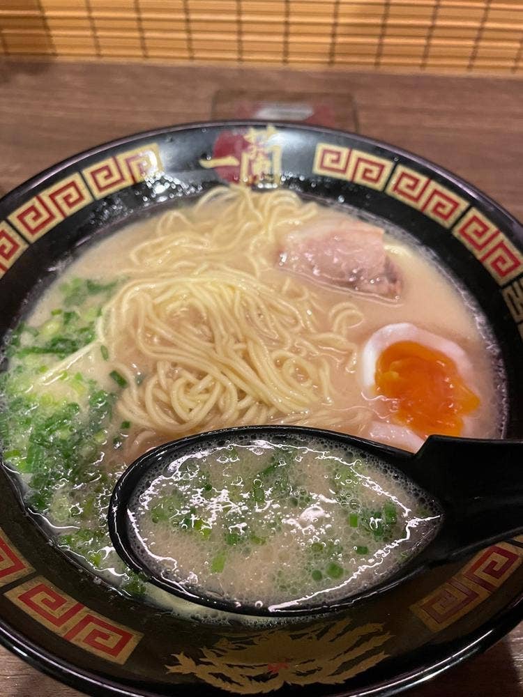 一蘭 新宿歌舞伎町店