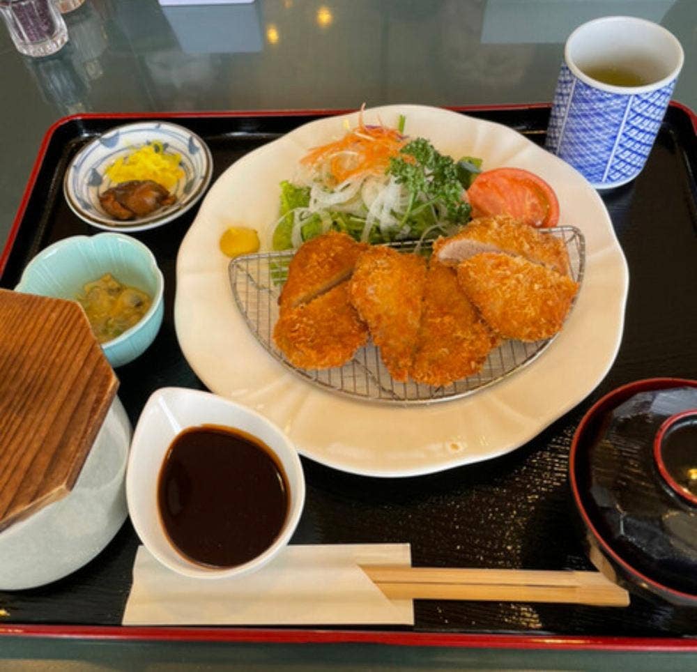 岐阜稲口ゴルフ倶楽部 レストラン