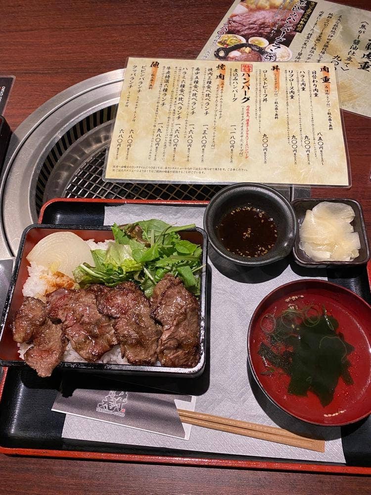肉匠 牛虎 西中島店